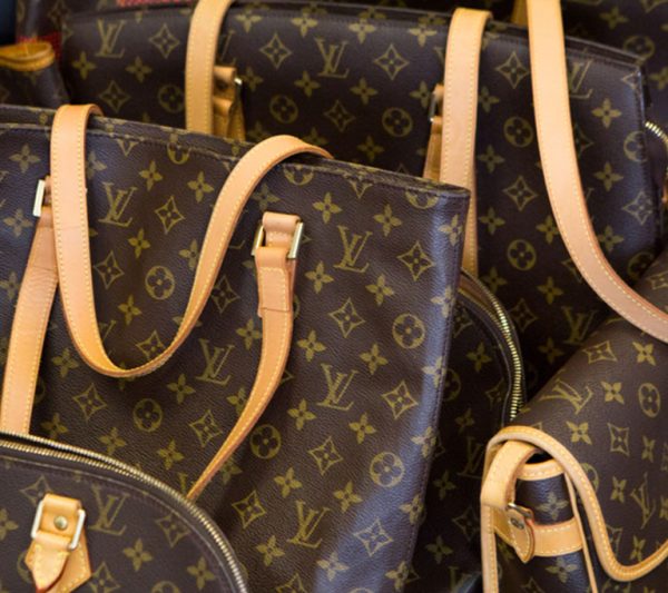 Ing A Handbag At In San Go Vs It There Are A Of Ways To Make Money Off Your Pre Loved Luxury Handbags In San Go